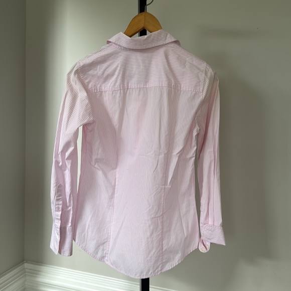 J Crew women’s button down pink and white striped long sleeve collared shirt - Picture 4 of 4